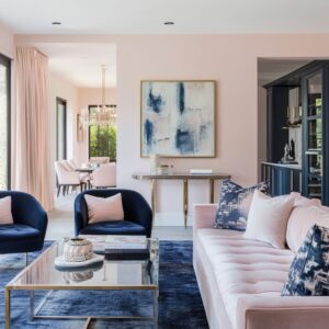 Blushing Beauty: Chic Pink Color Combinations for a Stylish Living Room