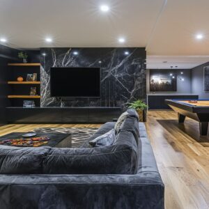 Basement Living Room Ideas to Transform Your Space into an Entertainment Lounge for Movie Nights and Social Gatherings