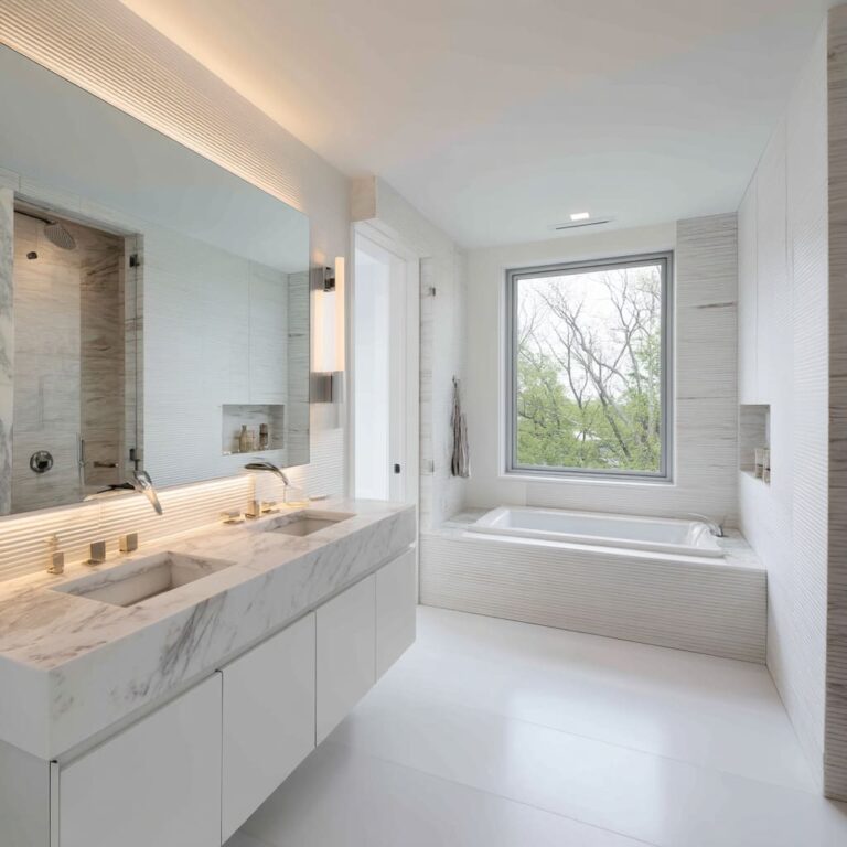 Design & Styling Ideas for Modern All-White Bathroom Spaces