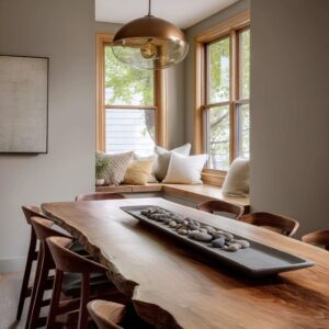 Dining Table Centerpiece Ideas That Focus on Composition