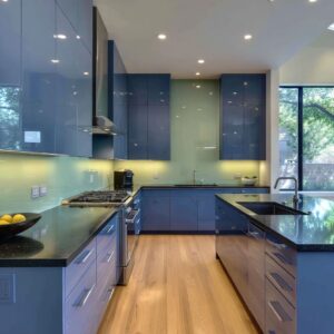 Backsplash Ideas That Bring Out the Best in Blue Cabinets
